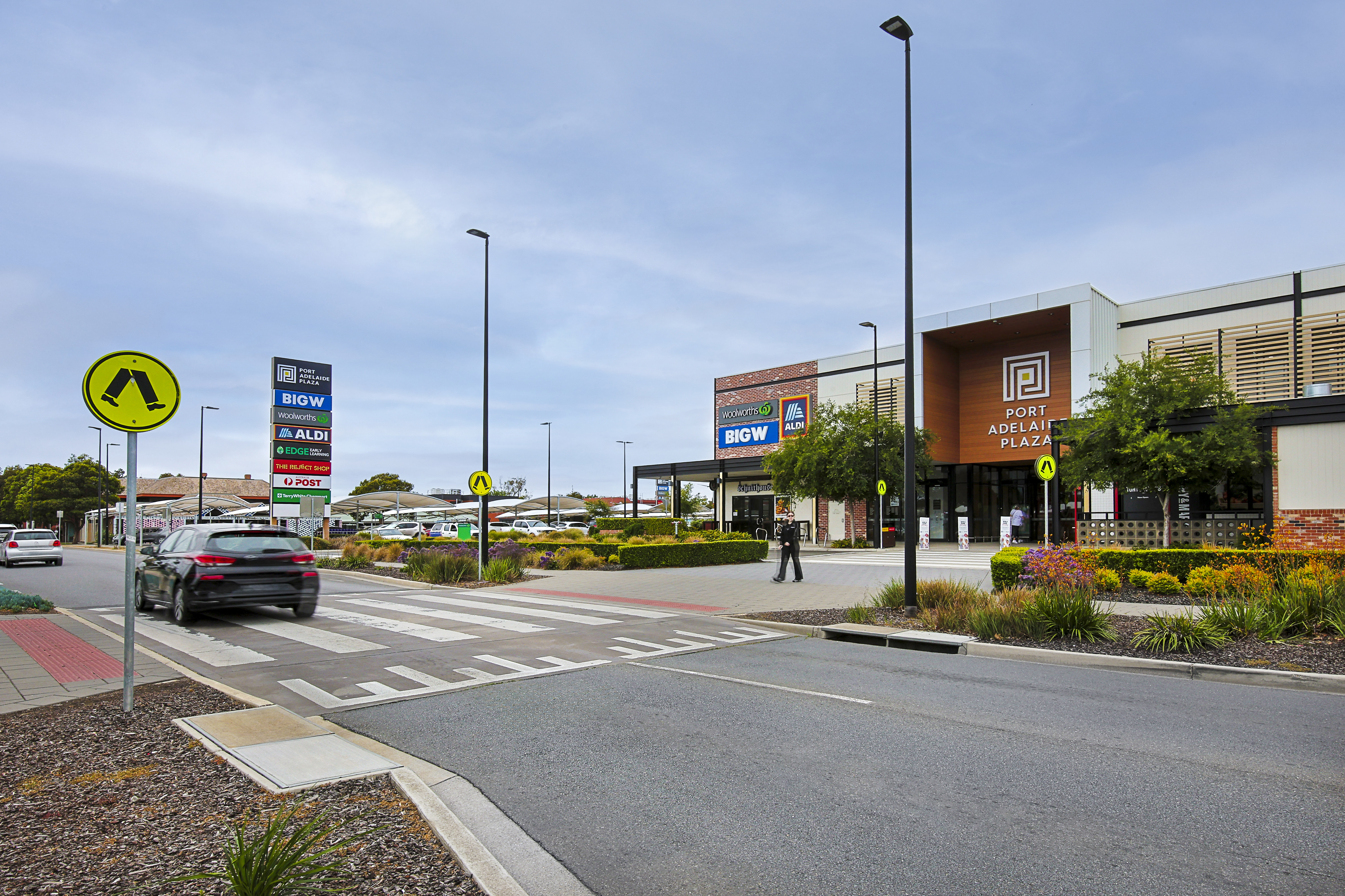 Port Adelaide Plaza centre facts